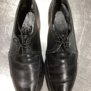 Baker Black Leather Derby Dress Shoes